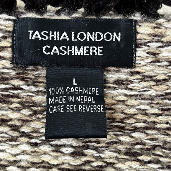 Tashia London | Brown Cashmere Rustic Knit Fringed Button Front Cardigan, Large - Picture 5 of 6